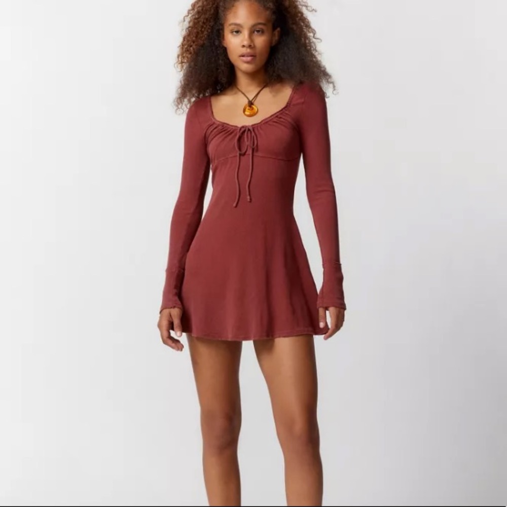 Urban Outfitters Kimchi Blue Pretty As A Portrait Dress